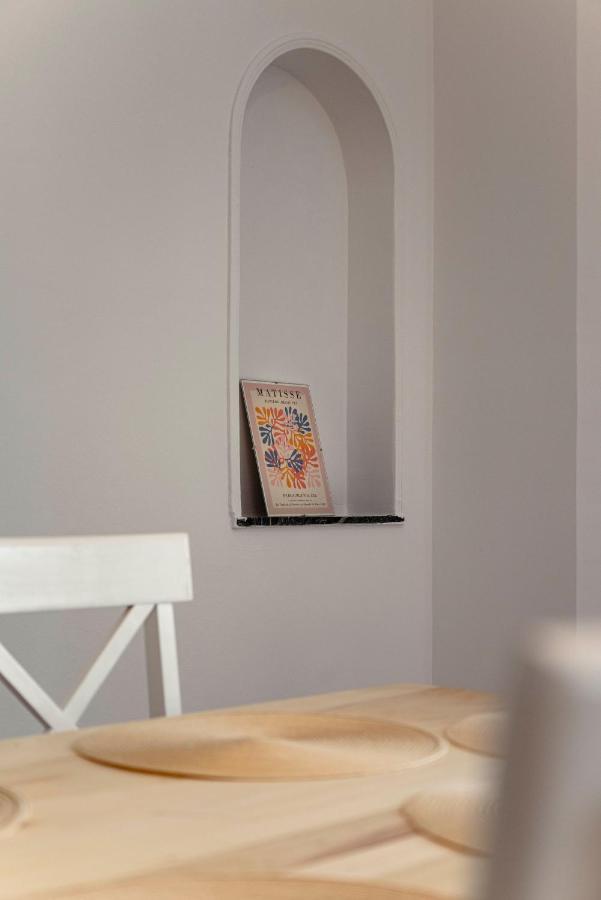 Spacious 2Bd Apartment Next To Athens Archeological Museum Exterior foto