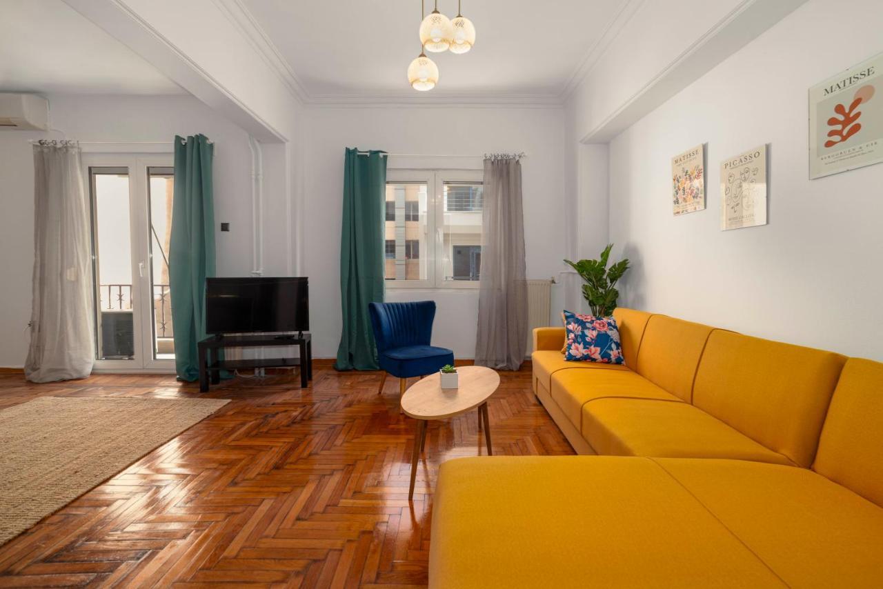 Spacious 2Bd Apartment Next To Athens Archeological Museum Exterior foto