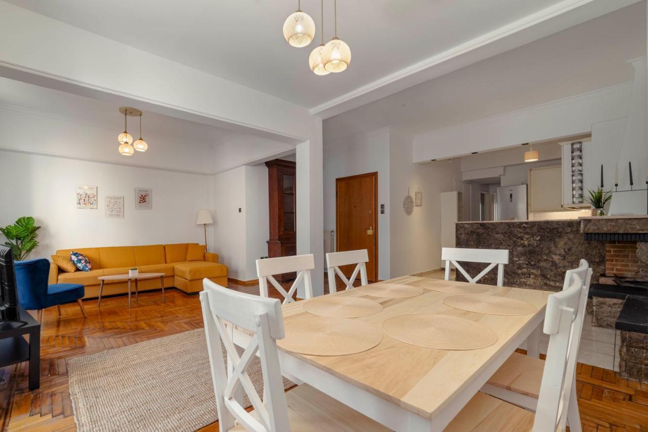 Spacious 2Bd Apartment Next To Athens Archeological Museum Exterior foto