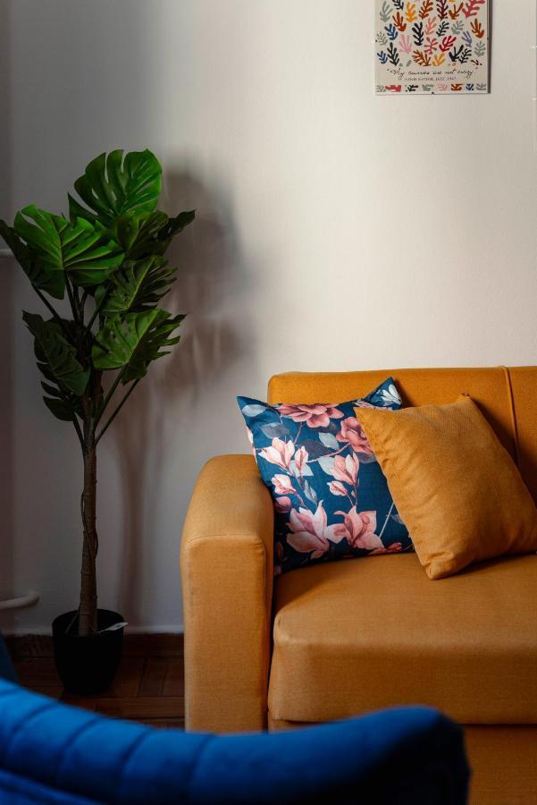 Spacious 2Bd Apartment Next To Athens Archeological Museum Exterior foto